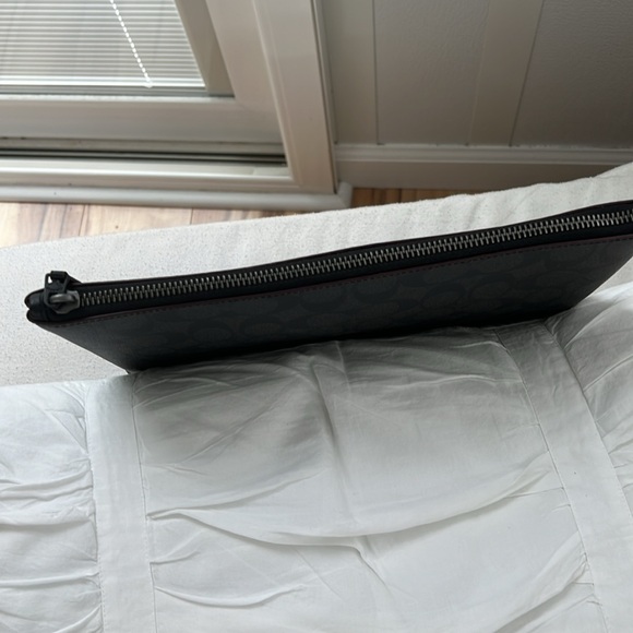 Signature Coach Clutch/ iPad carry case. Your choice how to use it. - Picture 2 of 5